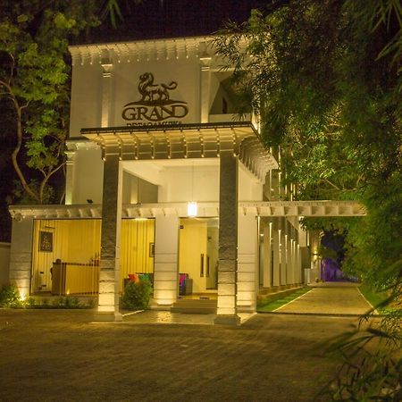 קטרגמה Grand Detagamuwa Hotel מראה חיצוני תמונה