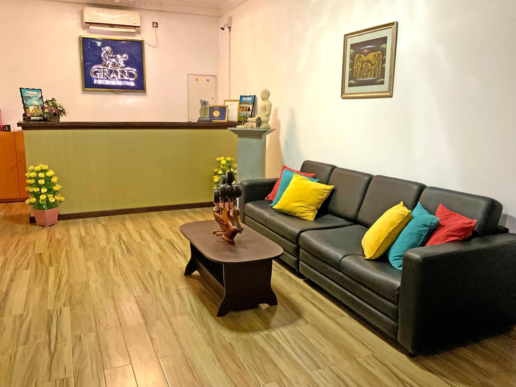 קטרגמה Grand Detagamuwa Hotel מראה חיצוני תמונה