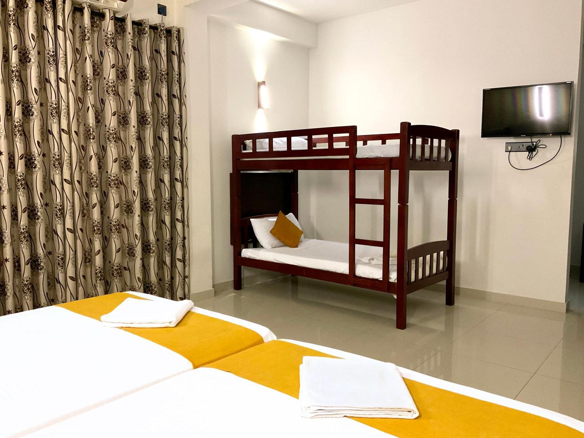 קטרגמה Grand Detagamuwa Hotel מראה חיצוני תמונה